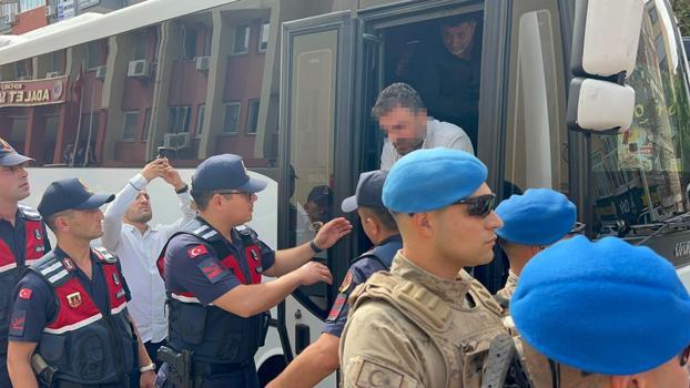 Suç örgütü operasyonunda 12 şüpheli adliyede
