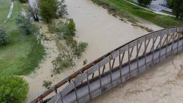 İtalya'da 12 bölge için şiddetli yağış uyarısı yapıldı