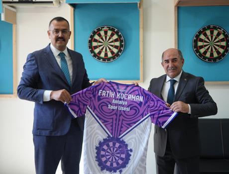 Başsavcıdan, dartta dereceye giren gençlere tebrik