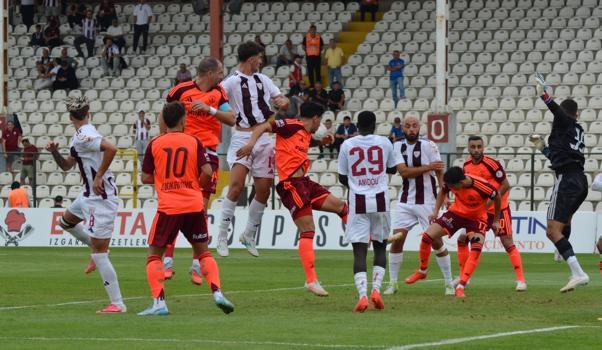 Bandırmaspor - Ümraniyespor: 0-1