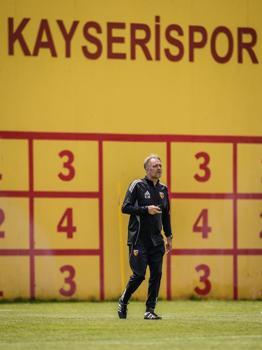 Kayserispor'a FIFA'dan 'öde-kaldır' yasağı
