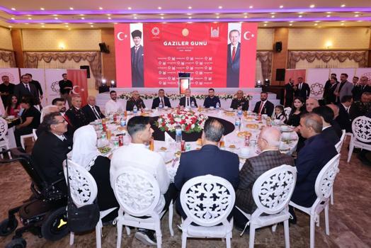 Mardin’de gaziler ve aileleri onuruna yemek programı