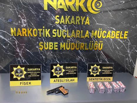 Uyuşturucu operasyonunda 2 şüpheli tutuklandı