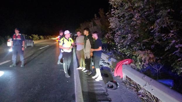 Manisa’da motosikletler çarpıştı: 1’i ağır 3 yaralı