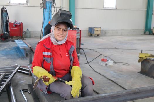 Kader usta, 30 yıldır kaynakçılık yapıyor