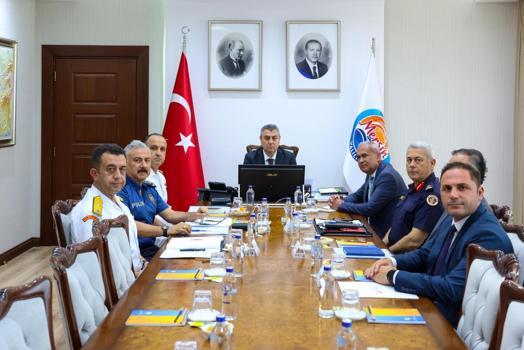Mersin’de bin 407 araç trafikten menedildi