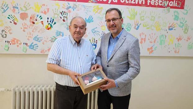Kasapoğlu: Sayın Özfatura İzmir’in hafızasında daima saygıyla anılacak