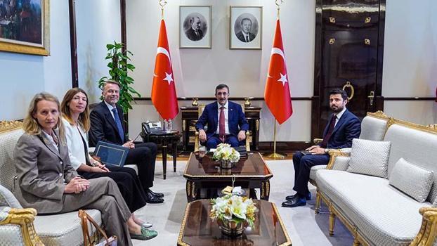 Cevdet Yılmaz, büyükelçileri kabul etti