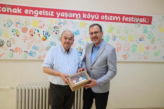 Kasapoğlu: Sayın Özfatura İzmir'in hafızasında daima saygıyla anılacak