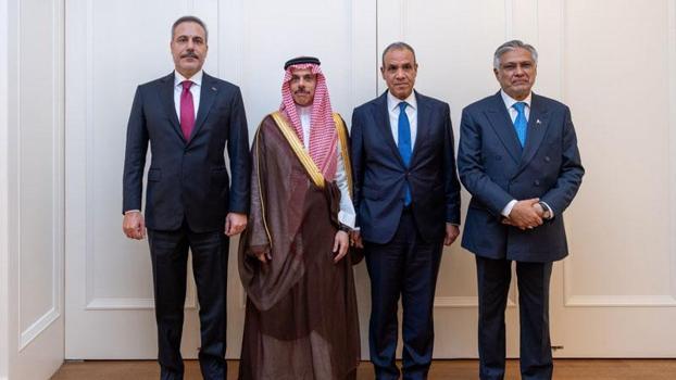 Bakan Fidan, Türkiye-Mısır-Pakistan-Suudi Arabistan Dışişleri Bakanları Toplantısı’na katıldı