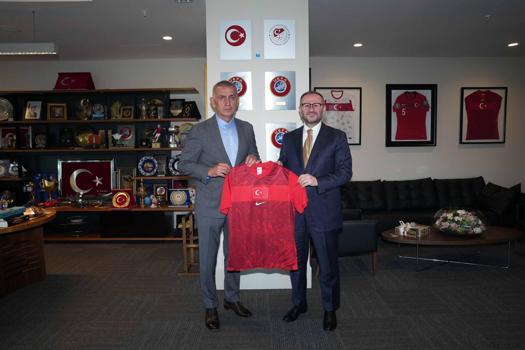 Şenol Kazancı'dan, TFF Başkanı Hacıosmanoğlu'na ziyaret