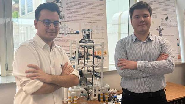 Üniversite öğrencilerinden dikey döner otopark projesi