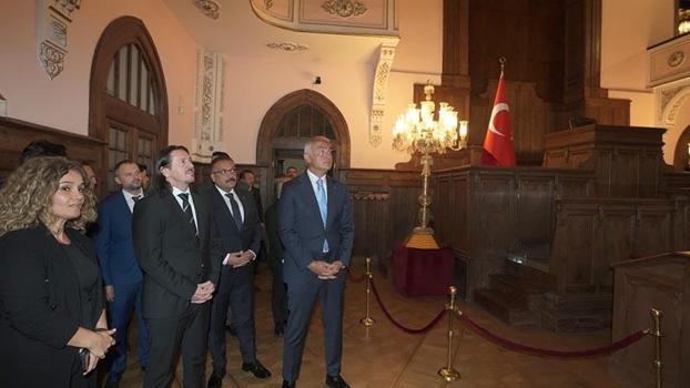 Bakan Ersoy, Kuzey Makedonyalı mevkidaşı ile bir araya geldi