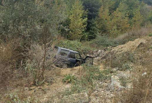 Bursa’da otomobil şarampole uçtu: 2 yaralı