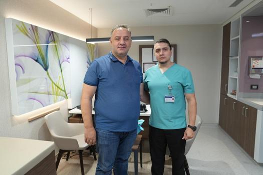 15 yıldır kolunda taşıdığı kitleden ablasyonla kurtuldu