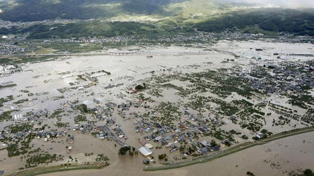 Japonya'da Dujuan Tayfunu'nda hayatını kaybedenlerin sayısı 9'a yükseldi