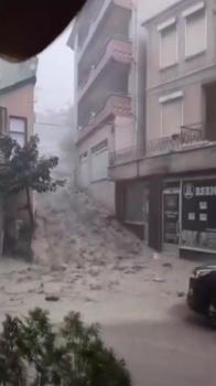 Sinop’ta sağanak sonrası yollar göle döndü