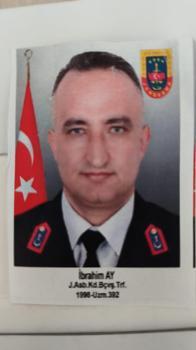 Parkta spor yaparken kalp krizi geçiren astsubay hayatını kaybetti