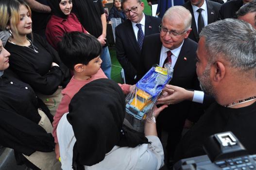 Bakan Güler, Kars'ta (3)