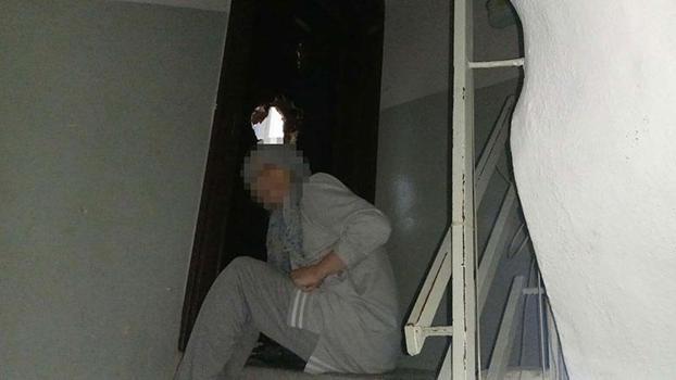 Apartmanda matkapla komşusunun çelik kapısını kıran kadına gözaltı