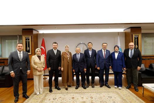 Başkan Büyükkılıç, AK Parti heyetini ağırladı