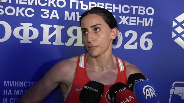 Milli boksör Gizem Özer, Büyükler Avrupa Şampiyonası'nda bronz madalya kazandı