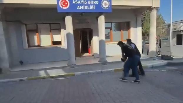 Eyüpsultan'da motosikletle polise çarpıp kaçan şüpheli yakalandı