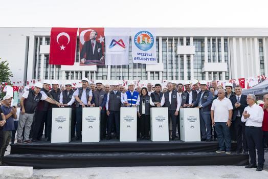 Mezitli’ye yeni kent meydanı