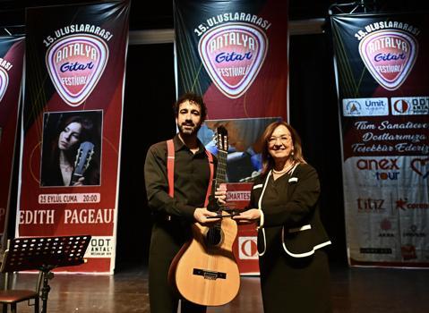 Uluslararası Antalya Gitar Festivali 15'inci kez kapılarını açtı