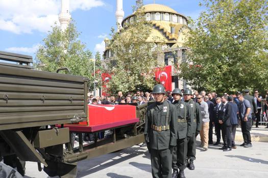 Şehit uzman çavuş, Elazığ’da toprağa verildi