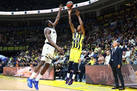 Fenerbahçe Tarfin - Virtus Bologna: 78-68