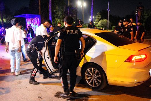 Adana’da 'Huzur ve Güven' denetimi; aranması olan 64 kişi yakalandı