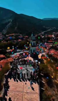 Kanseri yenen genç için balonlar uçurulup, oyunlar oynandı