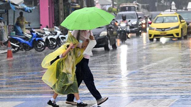 Tayland'da sel: 8 kişi hayatını kaybetti