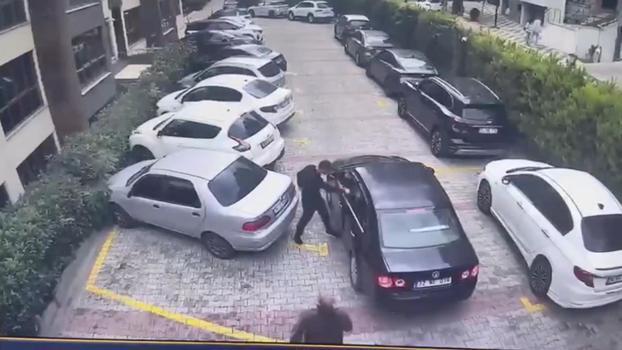 Beylikdüzü'nde sitede park yeri tartışması silahlı kavgaya dönüştü: 2 gözaltı