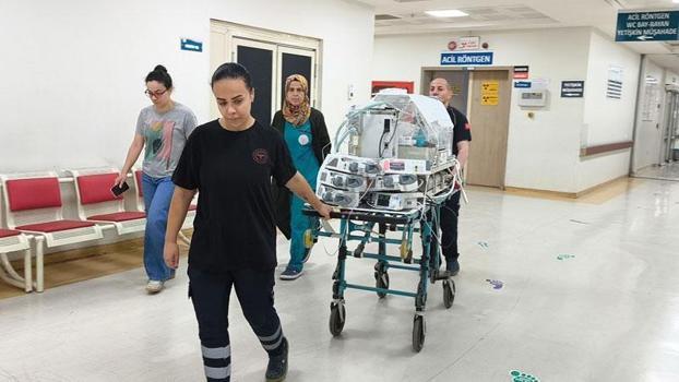 Siirt’te 8 günlük bebek, ambulans uçakla Ankara'ya sevk edildi