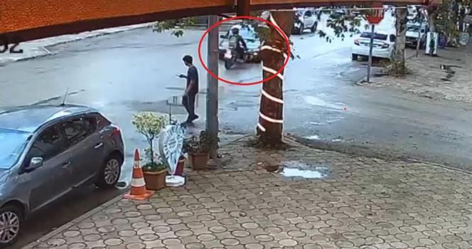 Otomobil ile çarpışan motosikletin sürücüsü ağır yaralandı