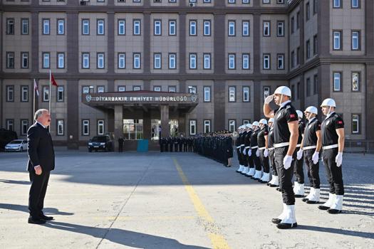 Diyarbakır İl Emniyet Müdürü Murat Mutlu görevine başladı