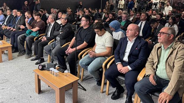 Konyaspor ile Filistin arasındaki dostluk maçı öncesi basın toplantısı yapıldı