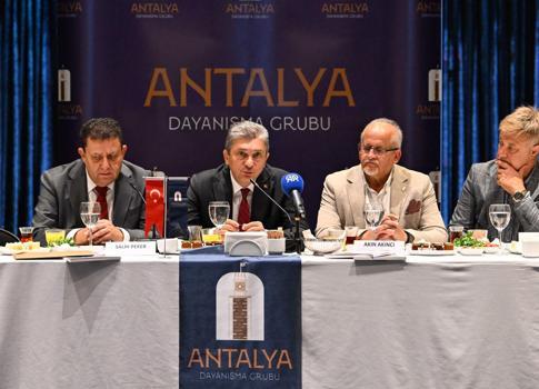 Vali Şahin: Antalya'nın geleceği parlak, önemli olan şehri betona boğmamak