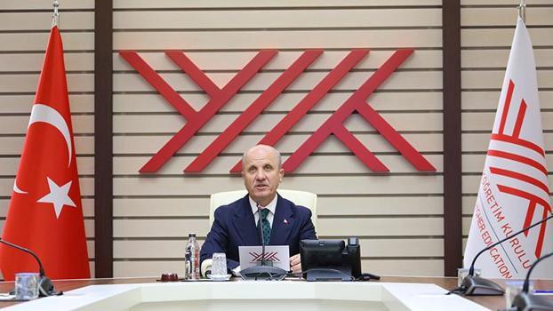YÖK Başkanı Özvar, Gazze İslam Üniversitesi'nde akademik yıl açılış dersini verdi