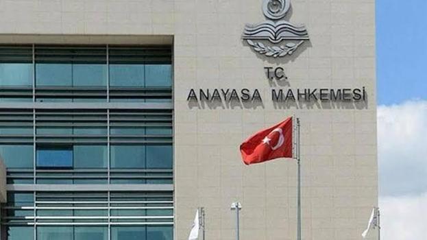 AYM’nin ‘süresiz nafaka’ kararı Resmi Gazete’de