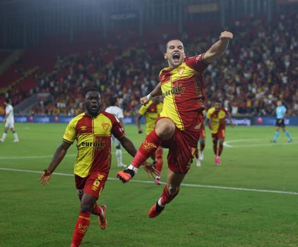 Süper Lig'in en genç ilk 11'i Göztepe'de oldu