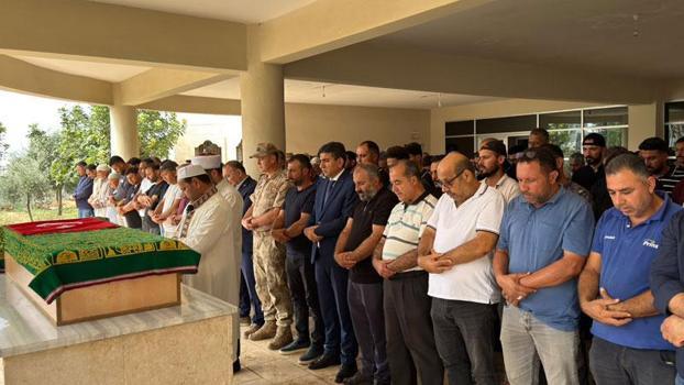 KKTC’deki gemi kazasının ardından cesedine ulaşılan 1'i çocuk 2 kişi toprağa verildi