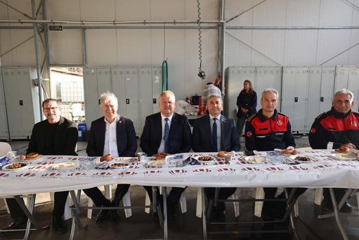 Başkan Balkan'dan itfaiyeye ziyaret