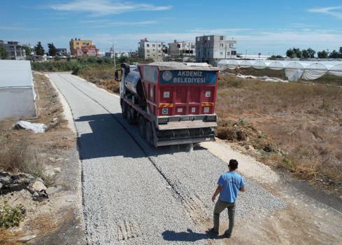 Akdeniz’de ulaşım seferberliği sürüyor