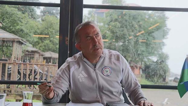 Çaykur Rizespor Teknik Direktörü Uçar: Futbolun kendisi temiz, güzel bir oyun. Bırakalım temiz ve güzel kalsın