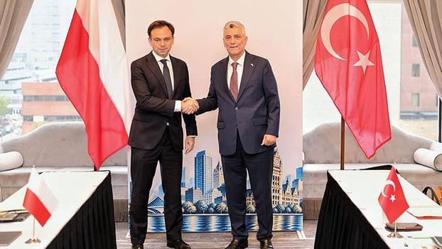 Bakan Bolat, Polonyalı mevkidaşı Domański ile bir araya geldi