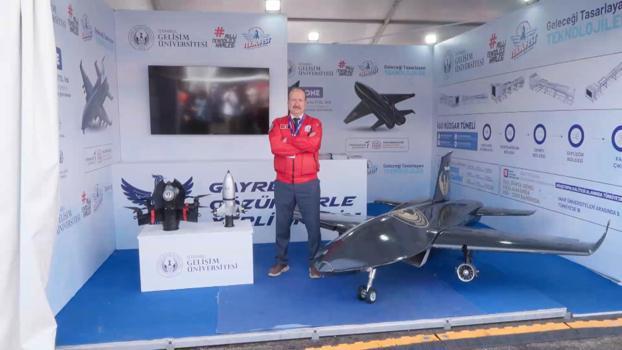 İstanbul Gelişim Üniversitesi'nin JetDrone'u TEKNOFEST’TE ilgi odağı oldu