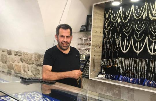 Mardin’de evinde ölü bulunmuştu; toprağa verildi